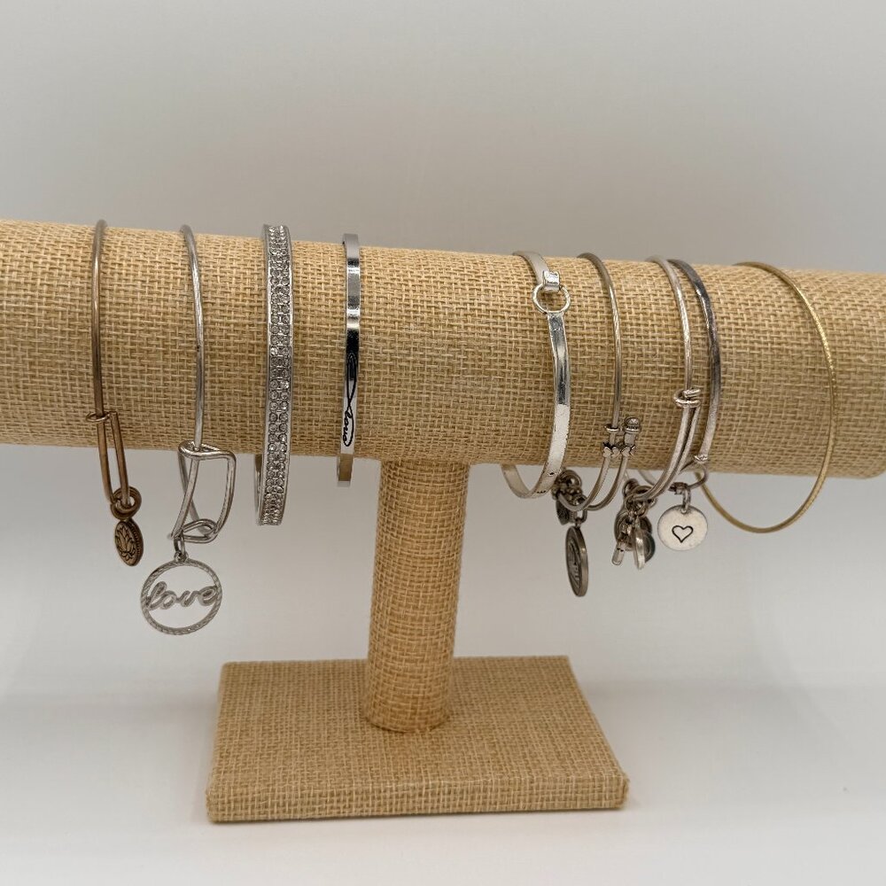 Huge 9 Piece Stackable Bracelet Lot | Alex and Ani Style Charm Bangles | ONE St